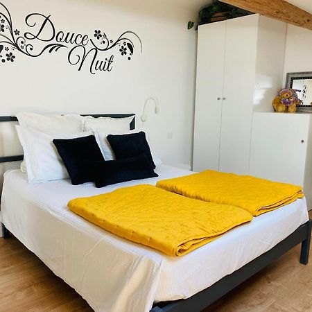 Douillet Et Coquet Appartement Climatise - Parking Prive Gratuit - Centre Montpellier Bagian luar foto