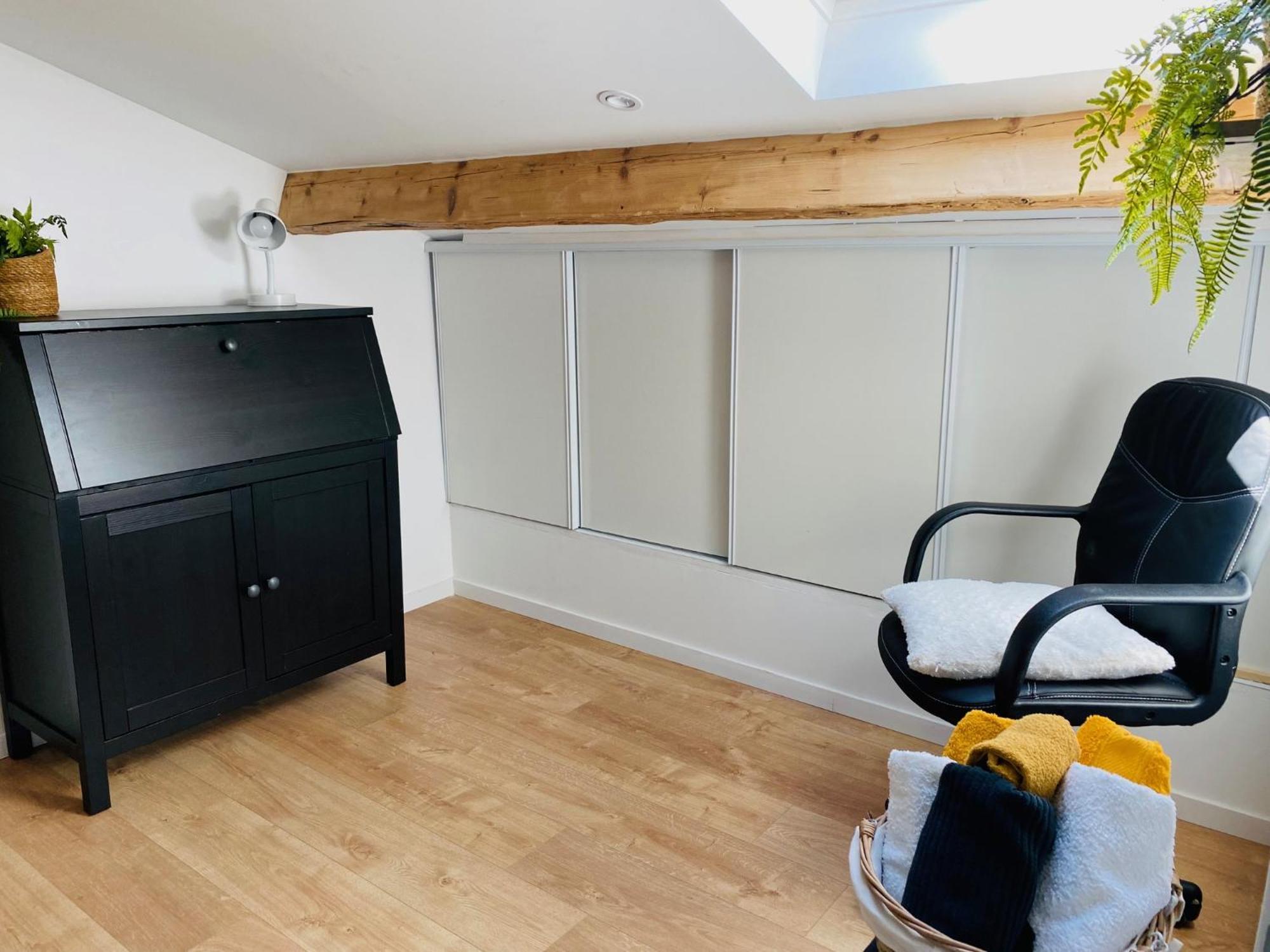 Douillet Et Coquet Appartement Climatise - Parking Prive Gratuit - Centre Montpellier Bagian luar foto